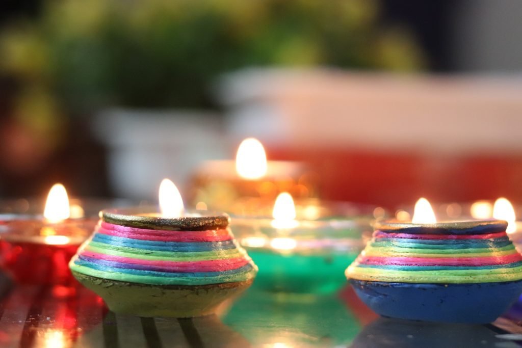 diwali-in-hindi-illuminating-colorful-diwali-lamps